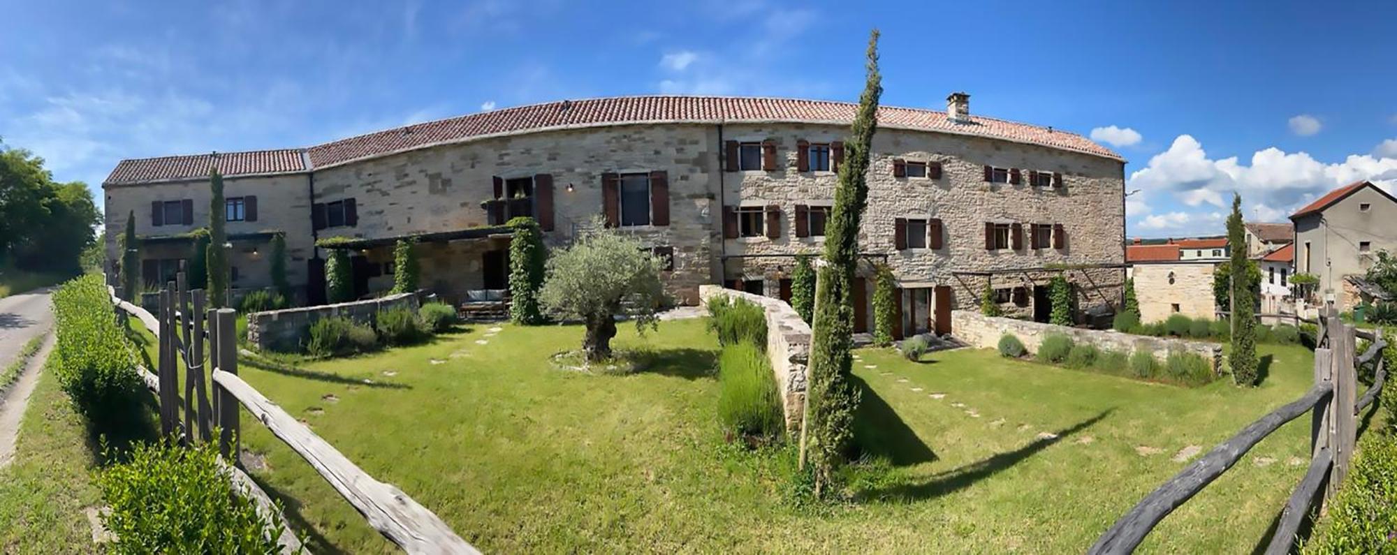 Villas Martincici With Large Pool Grožnjan Exterior foto